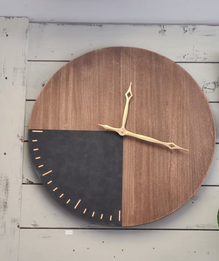Wood Clock W/Quarter Leather