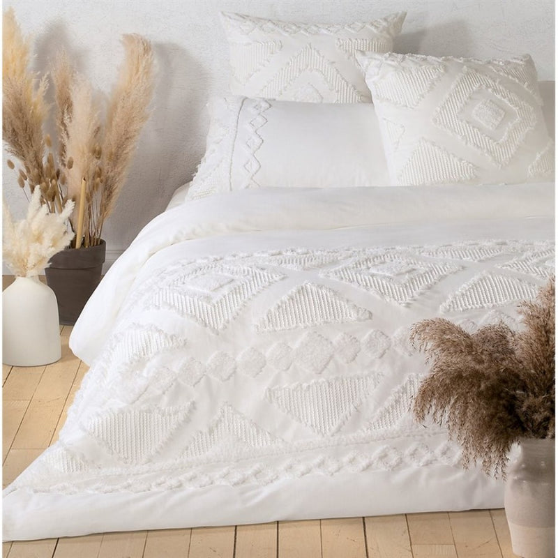 RAITHA TUFTED WHITE DUVET COVER - KING